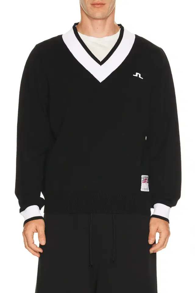 30Y Nikolas Knit Sweater