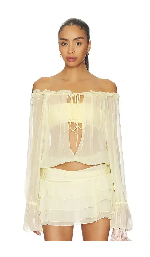 Indah Amaya Top