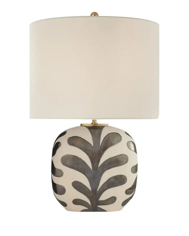 Visual Comfort Signature Parkwood Medium Table Lamp