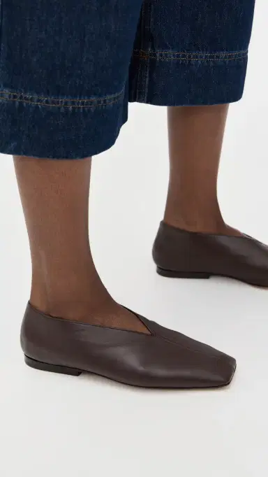 MANSUR GAVRIEL Square Soft V Flats Chocolate 36 | Thumbnail 3
