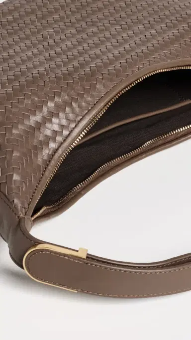 Vince Eris Small Hobo Shoulder Bag Date One Size | Thumbnail 6