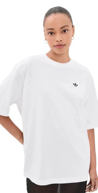 Adidas Essential Oversized Tee White | Thumbnail 1 Adidas Essential Oversized Tee White | Thumbnail 1