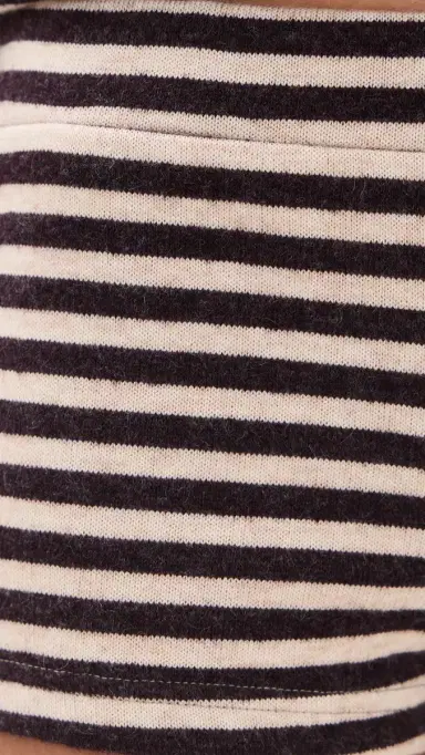 LIONESS Bloom Knit Short Beige Chocolate Stripe | Thumbnail 6 LIONESS Bloom Knit Short Beige Chocolate Stripe | Thumbnail 6