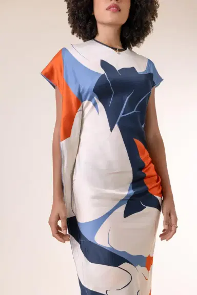 Victoria Beckham Victoria Midi Dress | Thumbnail 2
