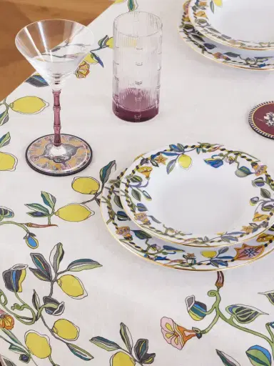 La DoubleJ Large Printed Linen Tablecloth | Thumbnail 2
