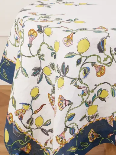 La DoubleJ Large Printed Linen Tablecloth | Thumbnail 3