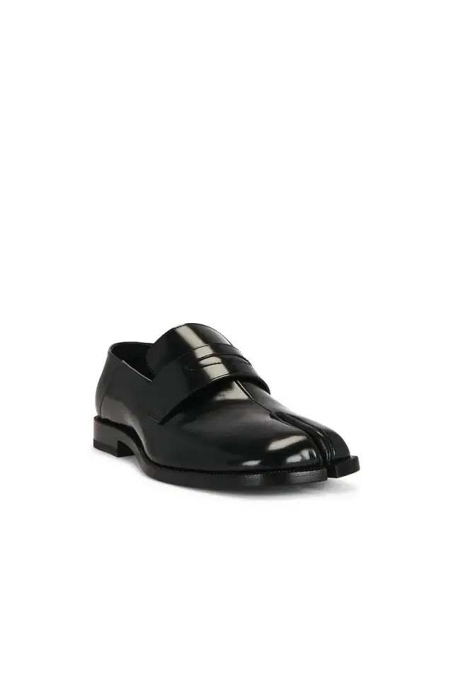 Maison Margiela Tabi Leather Loafers
