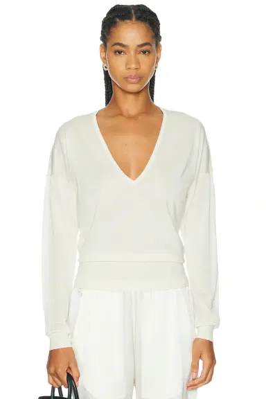 RENGGLI Silk Cashmere V-Neck Sweater | Thumbnail 1 RENGGLI Silk Cashmere V-Neck Sweater | Thumbnail 1