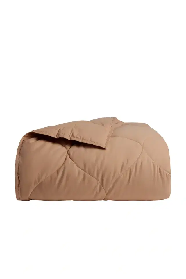 Parachute Cotton Drift Comforter