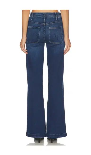 Mother Lil Petite Hustler Roller Patch Pocket Sneak Jeans | Thumbnail 4 Mother Lil Petite Hustler Roller Patch Pocket Sneak Jeans | Thumbnail 4