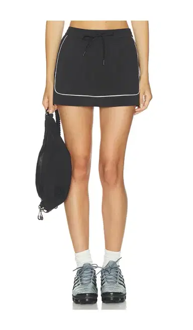 GOOD AMERICAN The Sport Skort | Thumbnail 1 GOOD AMERICAN The Sport Skort | Thumbnail 1
