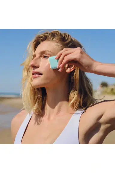 DUNE Suncare The Melt Stick SPF 50 | Thumbnail 8