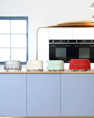 Smeg Retro 2-Slice Toaster | Thumbnail 2 Smeg Retro 2-Slice Toaster | Thumbnail 2