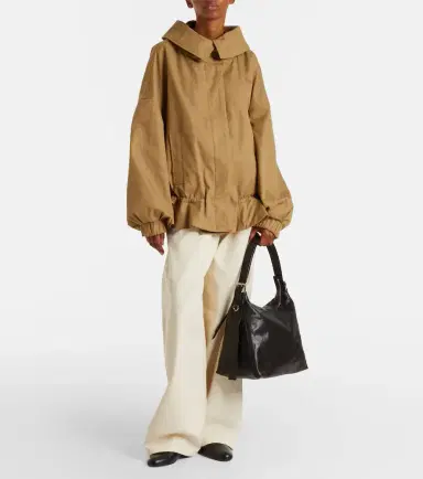 Lemaire Small belted leather shoulder bag | Thumbnail 4