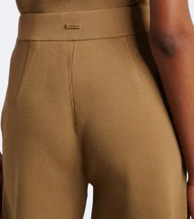 Max Mara Knitted shorts | Thumbnail 3