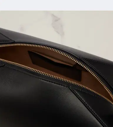 Alaïa Alaïa Le Bouledogue Medium leather shoulder bag | Thumbnail 2