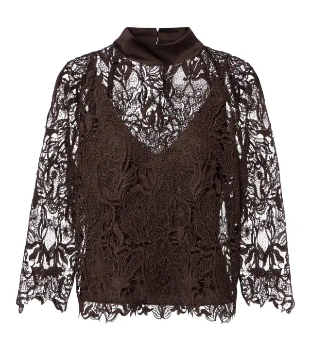 Floral lace top