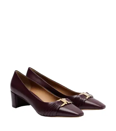 Ferragamo Tillya leather pumps | Thumbnail 1