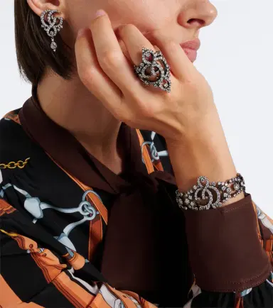 Gucci GG Marmont embellished ring | Thumbnail 4