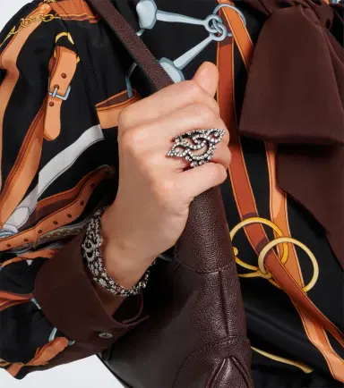 Gucci GG Marmont embellished ring | Thumbnail 5