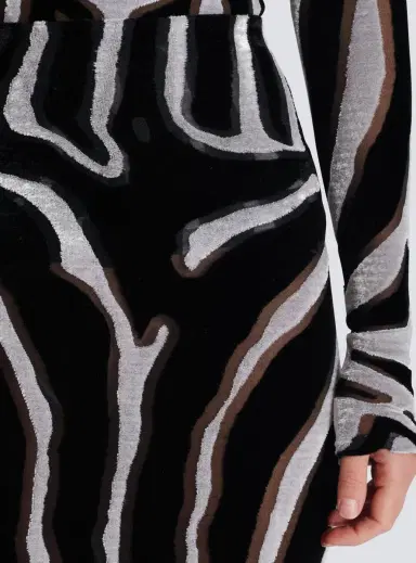 Balmain Zebra-print velvet pencil skirt | Thumbnail 6