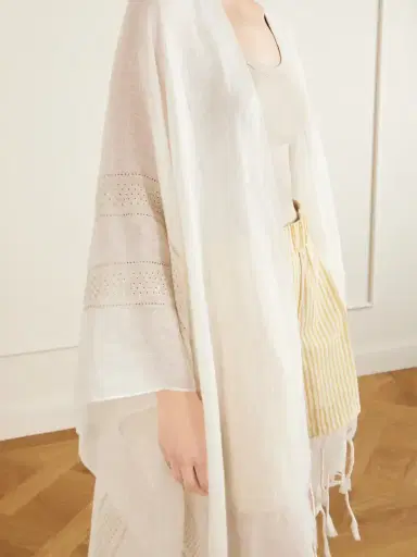 Brunello Cucinelli Fringed Broderie Anglaise-trimmed Linen Poncho | Thumbnail 4