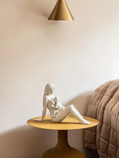 Lladro A Mother's Love Porcelain Sculpture - White | Thumbnail 6