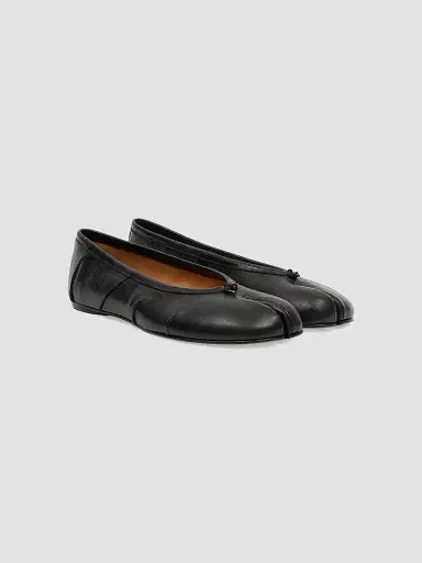 Maison Margiela Women's Tabi Leather Ballerina Flats | Thumbnail 2 Maison Margiela Women's Tabi Leather Ballerina Flats | Thumbnail 2