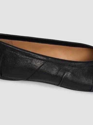 Maison Margiela Women's Tabi Leather Ballerina Flats | Thumbnail 6 Maison Margiela Women's Tabi Leather Ballerina Flats | Thumbnail 6