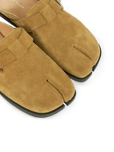 Maison Margiela Women's Tabi Suede Mules | Thumbnail 6 Maison Margiela Women's Tabi Suede Mules | Thumbnail 6