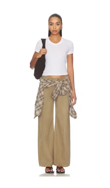 Skims Worn | Thumbnail 4