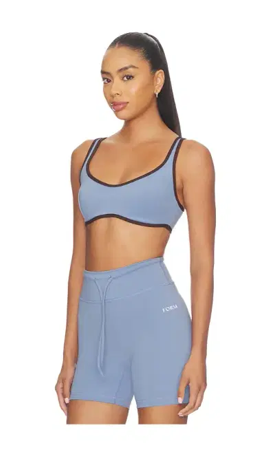 FORM Curved Hem Sports Bra | Thumbnail 2