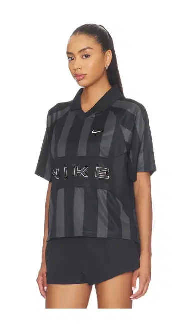 Nike Women's Oversized Short-sleeve Striped Jersey | Thumbnail 2