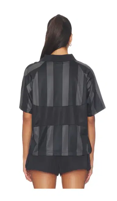 Nike Women's Oversized Short-sleeve Striped Jersey | Thumbnail 3