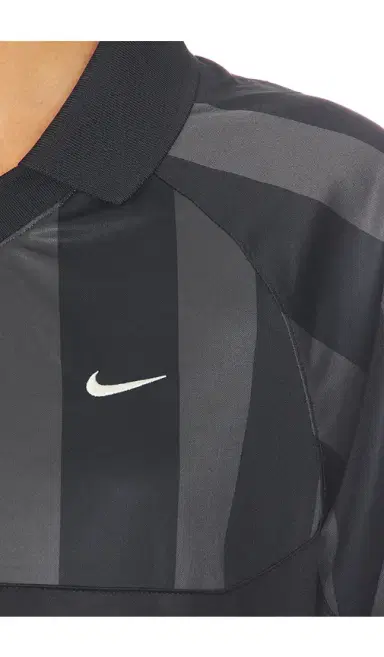 Nike Women's Oversized Short-sleeve Striped Jersey | Thumbnail 5