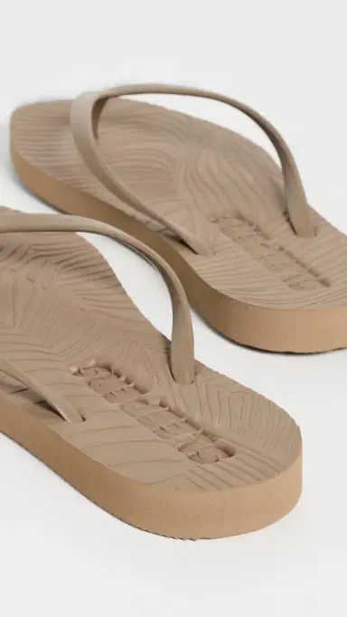 SLEEPERS Tapered Flip Flops Sand | Thumbnail 4