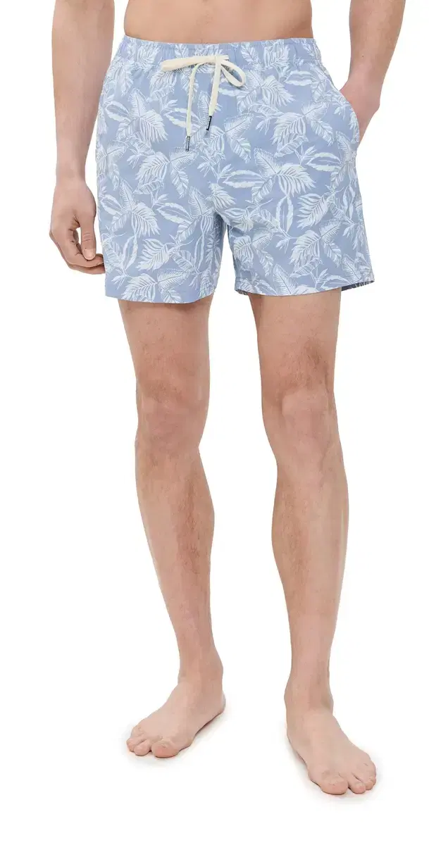 Fair Harbor The Bungalow Swim Trunks 5 ky Blue Leaves