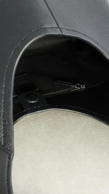 Marc Jacobs The Belted Sack Bag | Thumbnail 6 Marc Jacobs The Belted Sack Bag | Thumbnail 6