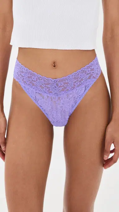 Hanky Panky Signature Lace Original Rise Thong Panties 5 Pack Cphd One Size | Thumbnail 3 Hanky Panky Signature Lace Original Rise Thong Panties 5 Pack Cphd One Size | Thumbnail 3