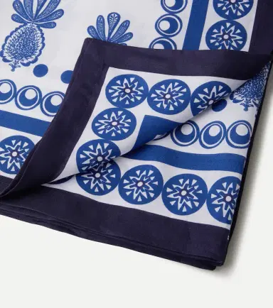 La DoubleJ Big Pineapple Blu Medium tablecloth | Thumbnail 3