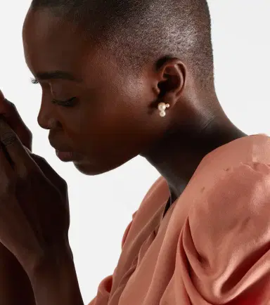 Sophie Bille Brahe Lou Perle 14kt gold single earring with freshwater pearls | Thumbnail 3