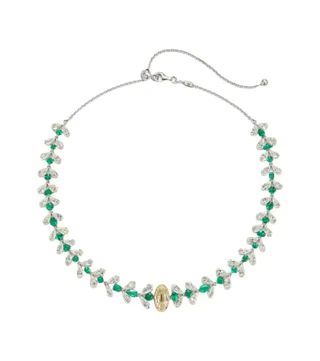 18kt white gold necklace with diamonds and emeralds