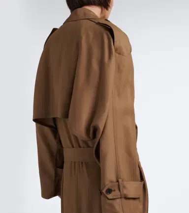 Saint Laurent Oversized double-breasted trench coat | Thumbnail 7 Saint Laurent Oversized double-breasted trench coat | Thumbnail 7
