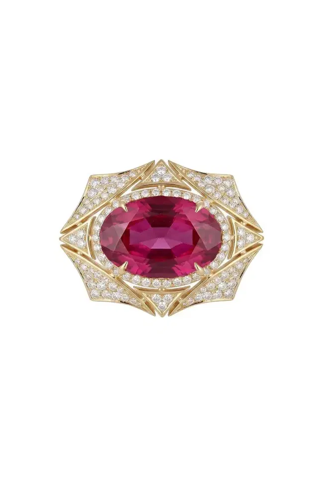 GOSHWARA Pink Tourmaline East-West Web Ring