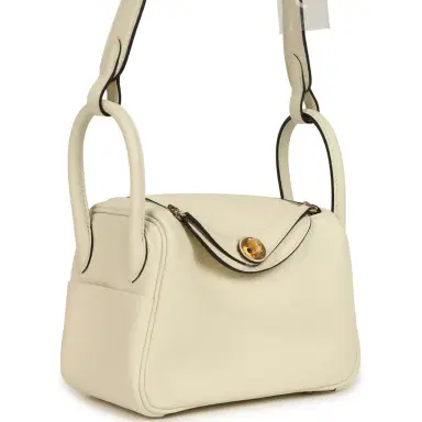 HERMÈS Hermes Mini Lindy II Cream Clemence Gold Hardware | Thumbnail 2 HERMÈS Hermes Mini Lindy II Cream Clemence Gold Hardware | Thumbnail 2