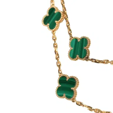Van Cleef & Arpels Van Cleef & Arpels Vintage Alhambra 20 Motif Long Necklace Malachite 18K Yellow Gold | Thumbnail 4 Van Cleef & Arpels Van Cleef & Arpels Vintage Alhambra 20 Motif Long Necklace Malachite 18K Yellow Gold | Thumbnail 4