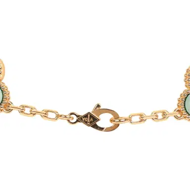 Van Cleef & Arpels Van Cleef & Arpels Vintage Alhambra 20 Motif Long Necklace Malachite 18K Yellow Gold | Thumbnail 5 Van Cleef & Arpels Van Cleef & Arpels Vintage Alhambra 20 Motif Long Necklace Malachite 18K Yellow Gold | Thumbnail 5