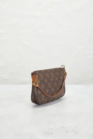 louis vuitton Louis Vuitton Monogram Pochette Accessoires Shoulder Bag | Thumbnail 4 louis vuitton Louis Vuitton Monogram Pochette Accessoires Shoulder Bag | Thumbnail 4