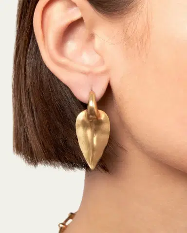 VRAM 18K Yellow Gold Vyv Earrings | Thumbnail 2