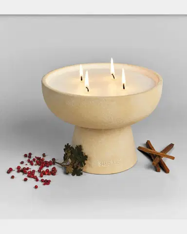 Blueme Romance - Oakmoss & Sandalwood Candle, 12 oz. | Thumbnail 7 Blueme Romance - Oakmoss & Sandalwood Candle, 12 oz. | Thumbnail 7